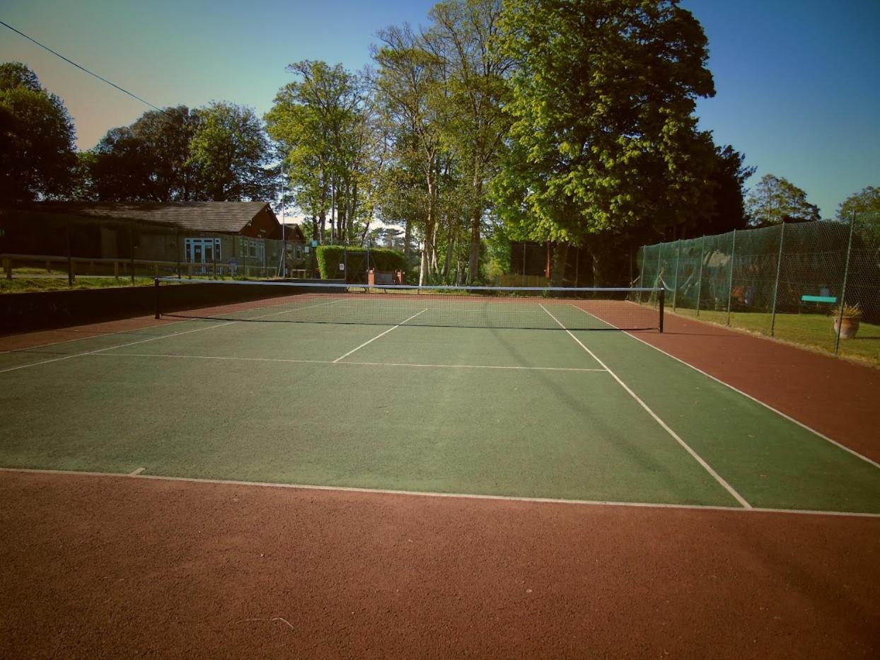 Chalet Brightstone Kingsdown Cliffs Location With Indoor Pool, Tennis Court, Mini-Golf Short Walk To Beach And 3 Great Local Pubs Kingsdown (Deal) Exterior foto